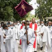 The Catholic Bishops’ Conference of Haiti  has appealed to politicians, state actors, and armed gangs to prevent the country from stopping Haiti's 'descent into hell.’