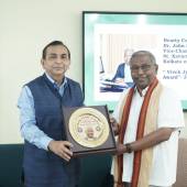 An Indian Jesuit received an award for lifelong contribution to education and philanthropy. Jesuit Father Felix Raj, the vice-chancellor of St. Xavier’s University, Kolkata, on March 3, was conferred the prestigious ‘Vivek Jyoti Samman’ (light of wisdom award) by the Swami Vivekananda University, West Bengal, eastern India.